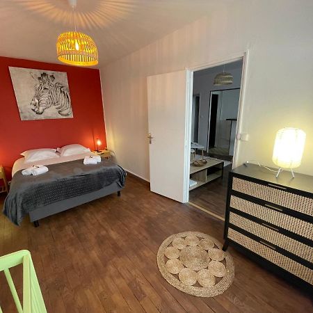 Tegmen, Joli Appartement Au Calme Caen Eksteriør billede