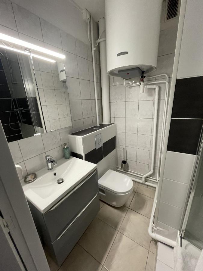 Tegmen, Joli Appartement Au Calme Caen Eksteriør billede